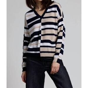 NEW MINNIE ROSE cashmere stripe v neck sweater in navy combo